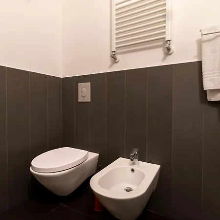 Palazzo Cavour 3* Лечче