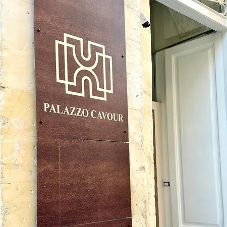 Palazzo Cavour 3* Лечче