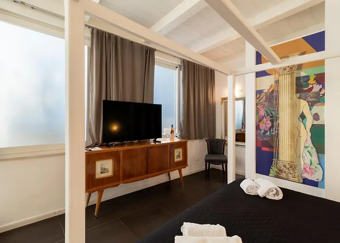 Palazzo Cavour Bed & Breakfast