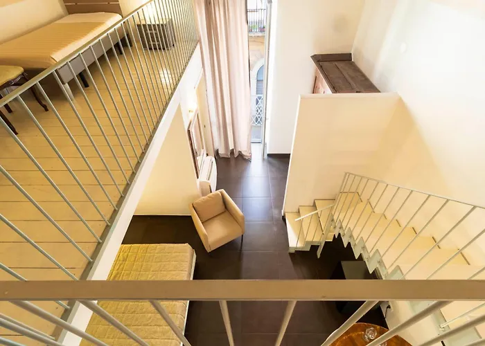 Palazzo Cavour Bed & Breakfast 3*