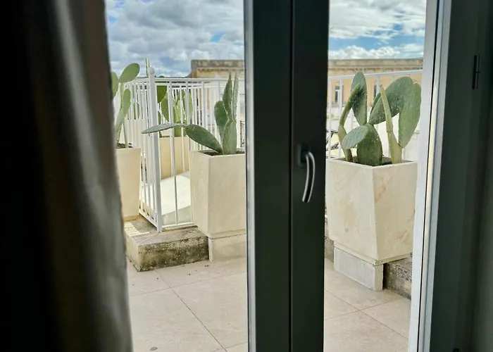 Bed & Breakfast Palazzo Cavour 3*