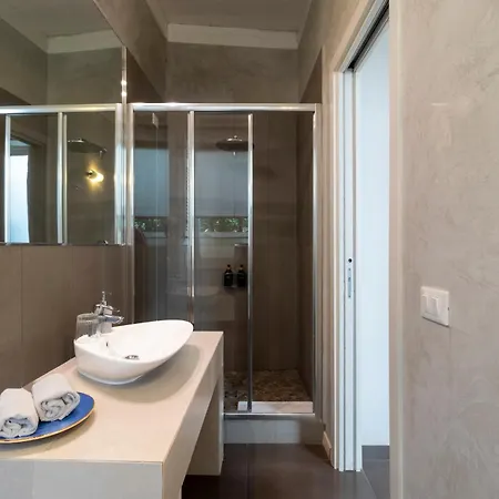 Palazzo Cavour فندق مبيت وإفطار