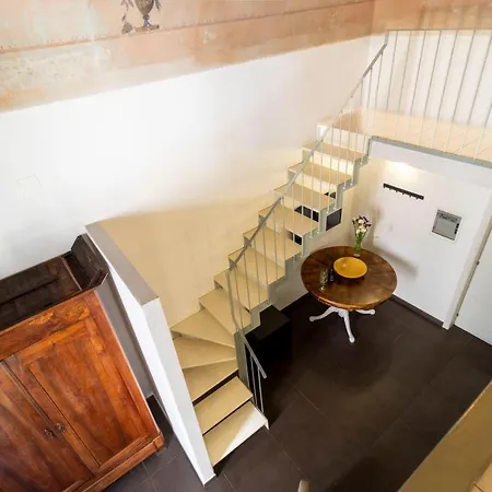 Palazzo Cavour 3* ليتشي