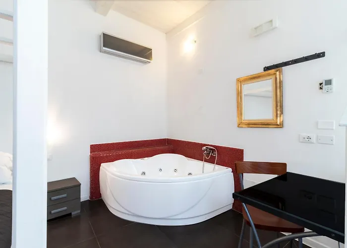 Palazzo Cavour Bed & Breakfast